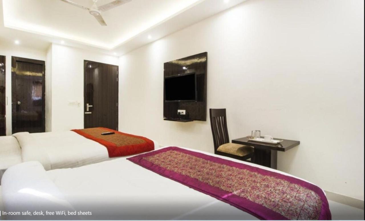 Hotel Iconic Near Delhi Igi International Airport Nova Deli Exterior foto
