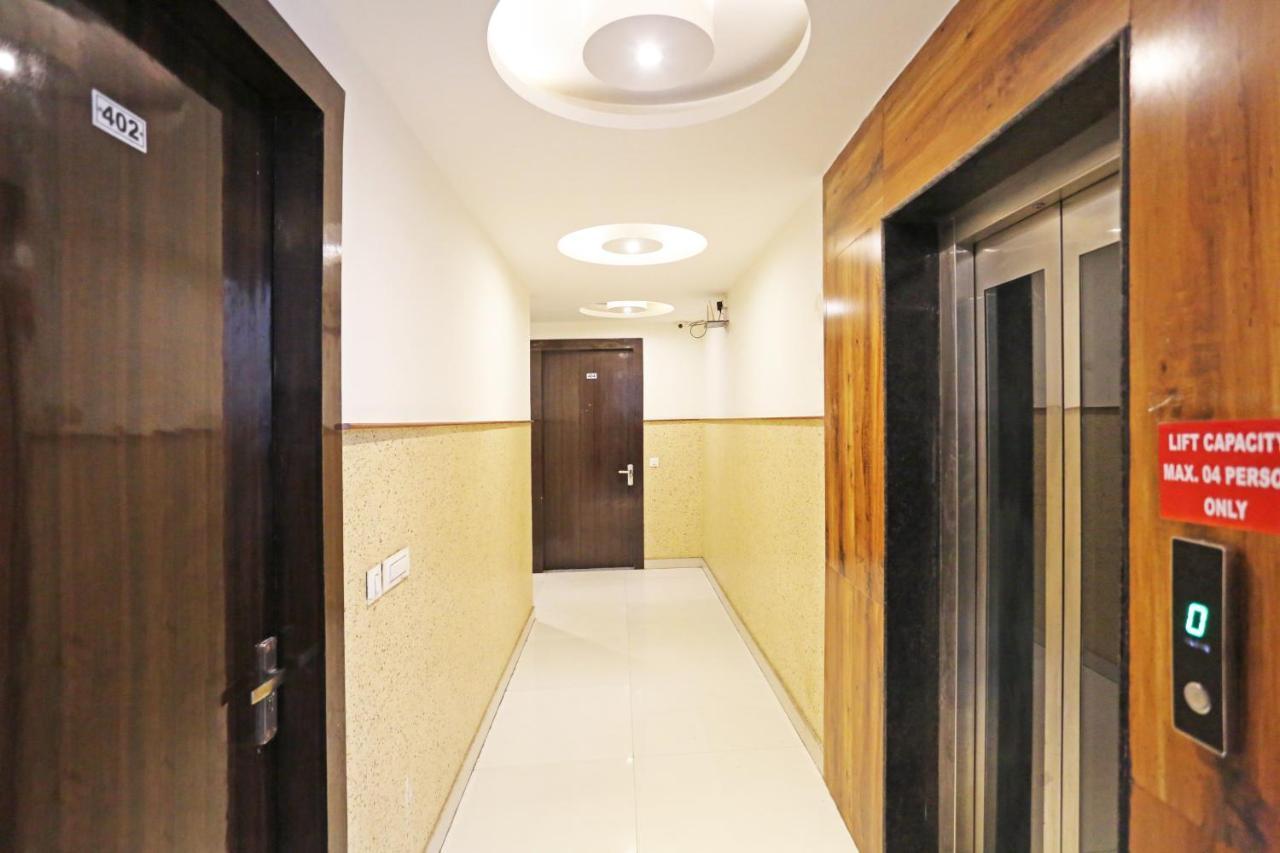 Hotel Iconic Near Delhi Igi International Airport Nova Deli Exterior foto