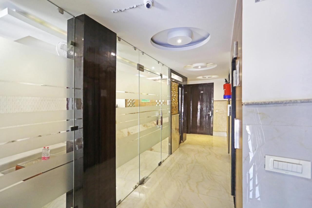 Hotel Iconic Near Delhi Igi International Airport Nova Deli Exterior foto